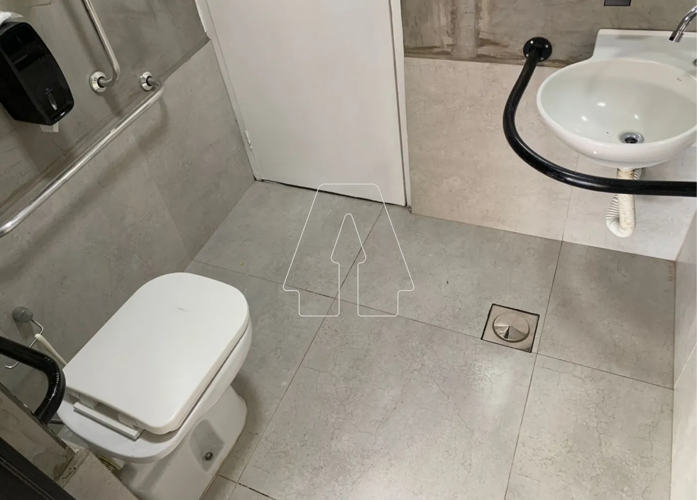 Alugar Comercial / Salão em Araçatuba R$ 6.900,00 - Foto 10