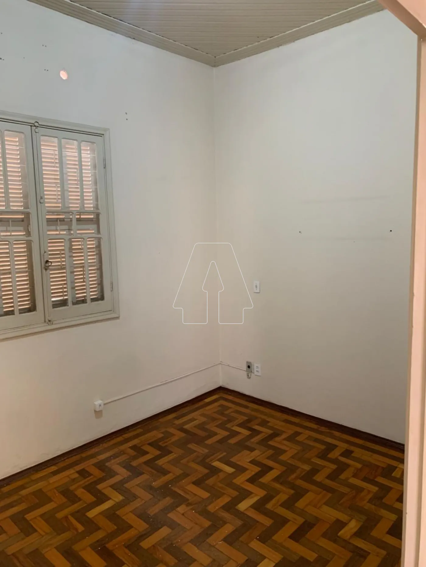 Alugar Comercial / Casa em Araçatuba R$ 1.500,00 - Foto 4