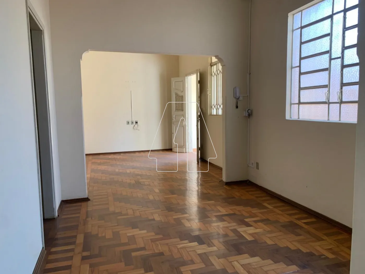 Alugar Comercial / Casa em Araçatuba R$ 1.500,00 - Foto 2