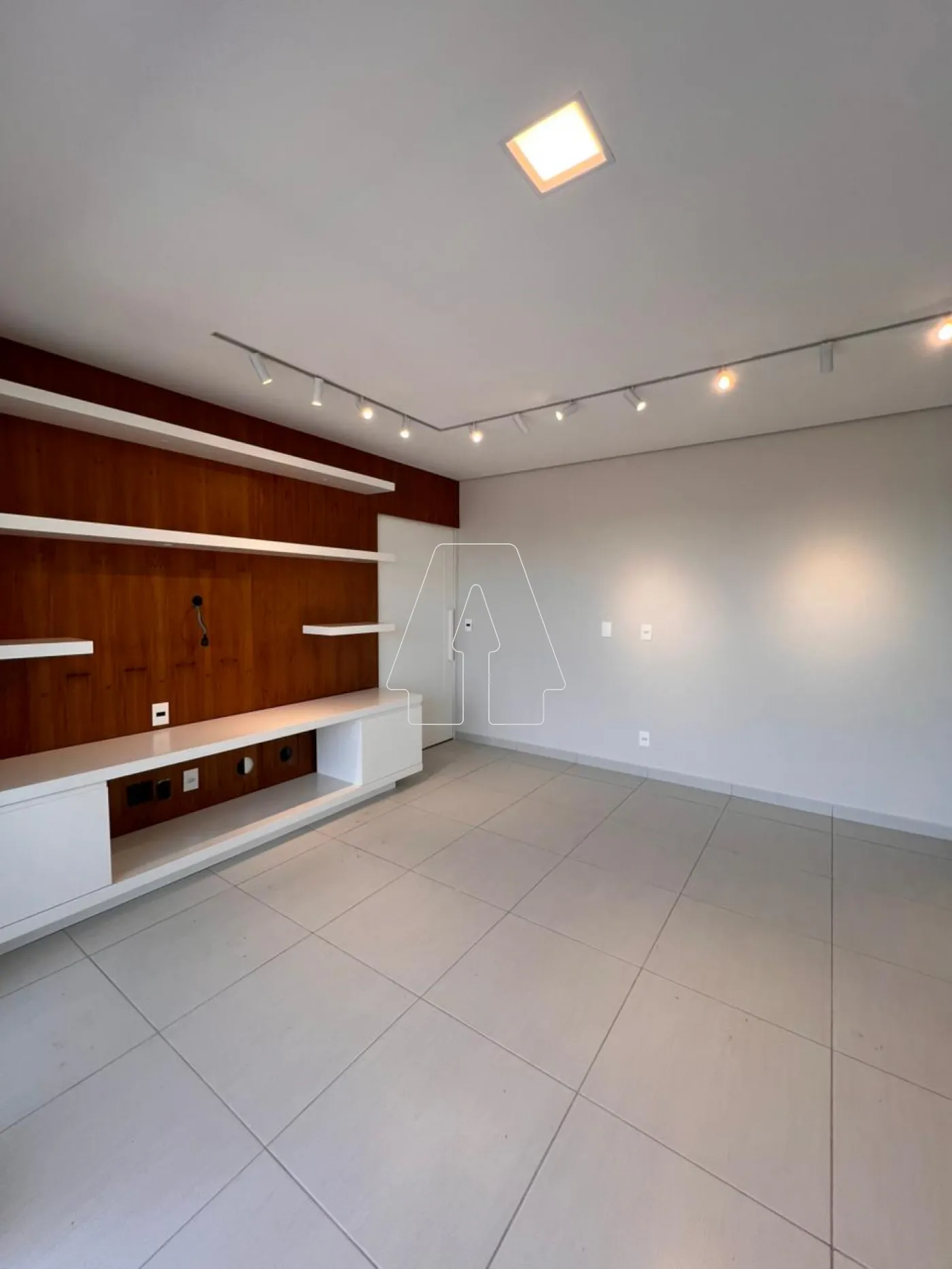 Alugar Apartamento / Padrão em Araçatuba R$ 3.640,00 - Foto 2