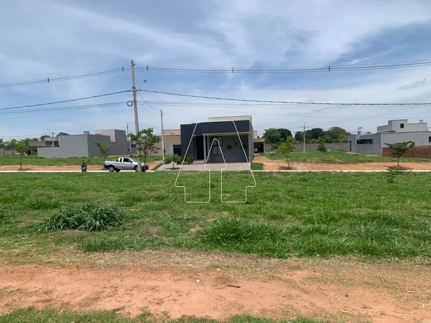 Comprar Terreno / Condomínio em Araçatuba R$ 115.000,00 - Foto 1