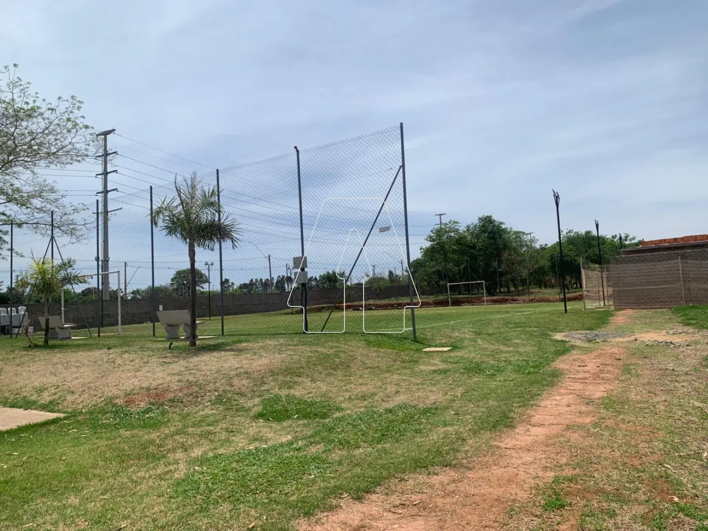 Comprar Terreno / Condomínio em Araçatuba R$ 115.000,00 - Foto 4