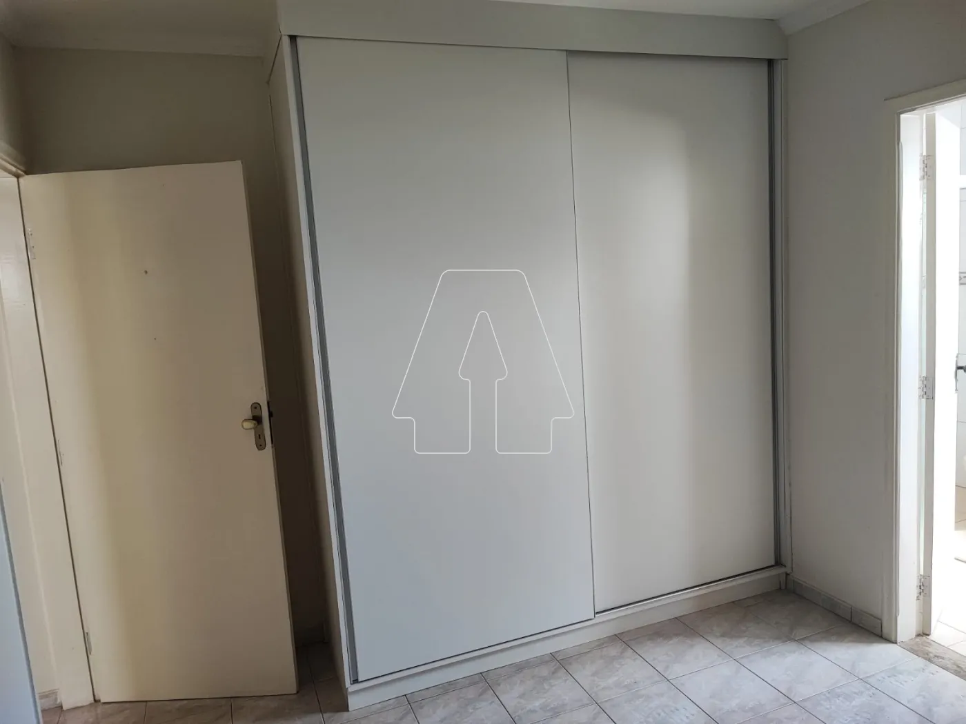 Comprar Apartamento / Padrão em Araçatuba R$ 300.000,00 - Foto 11