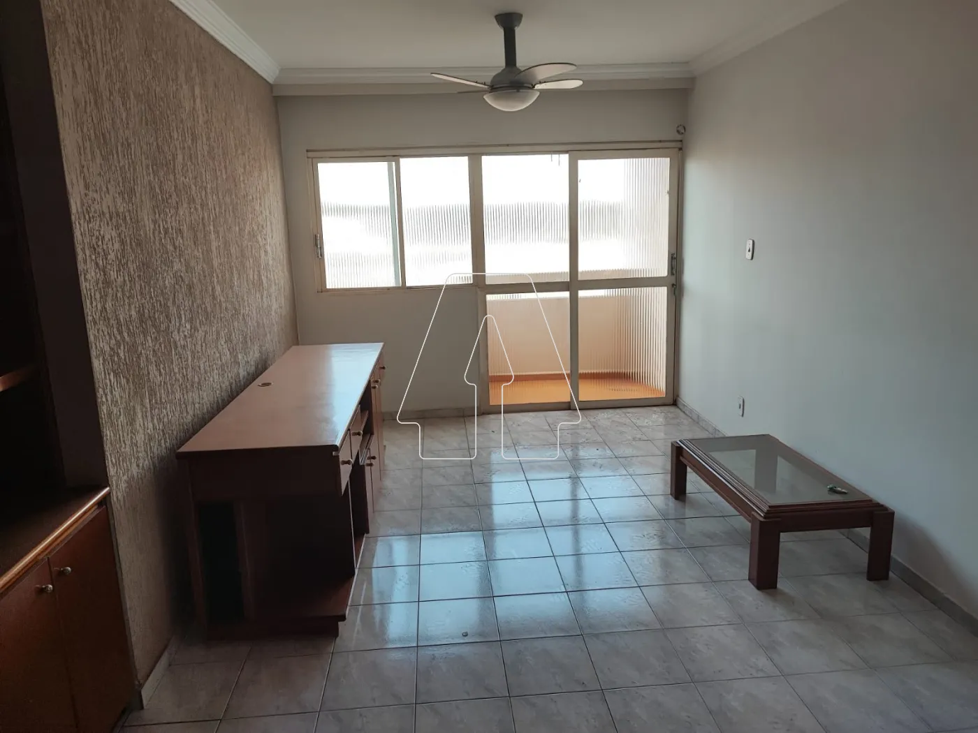 Comprar Apartamento / Padrão em Araçatuba R$ 300.000,00 - Foto 1
