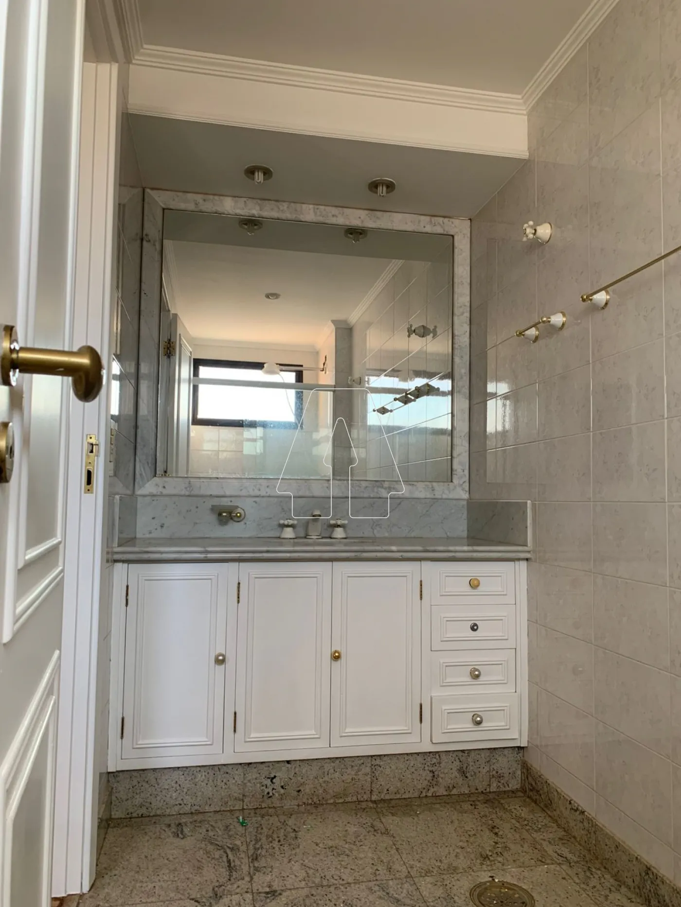 Alugar Apartamento / Padrão em Araçatuba R$ 4.000,00 - Foto 15