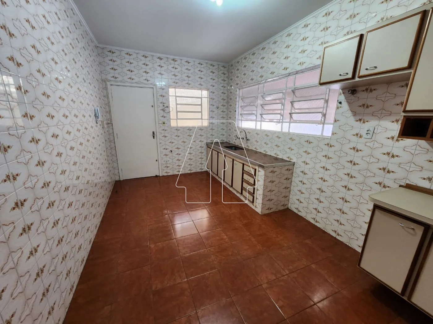 Alugar Casa / Residencial em Araçatuba R$ 1.700,00 - Foto 3