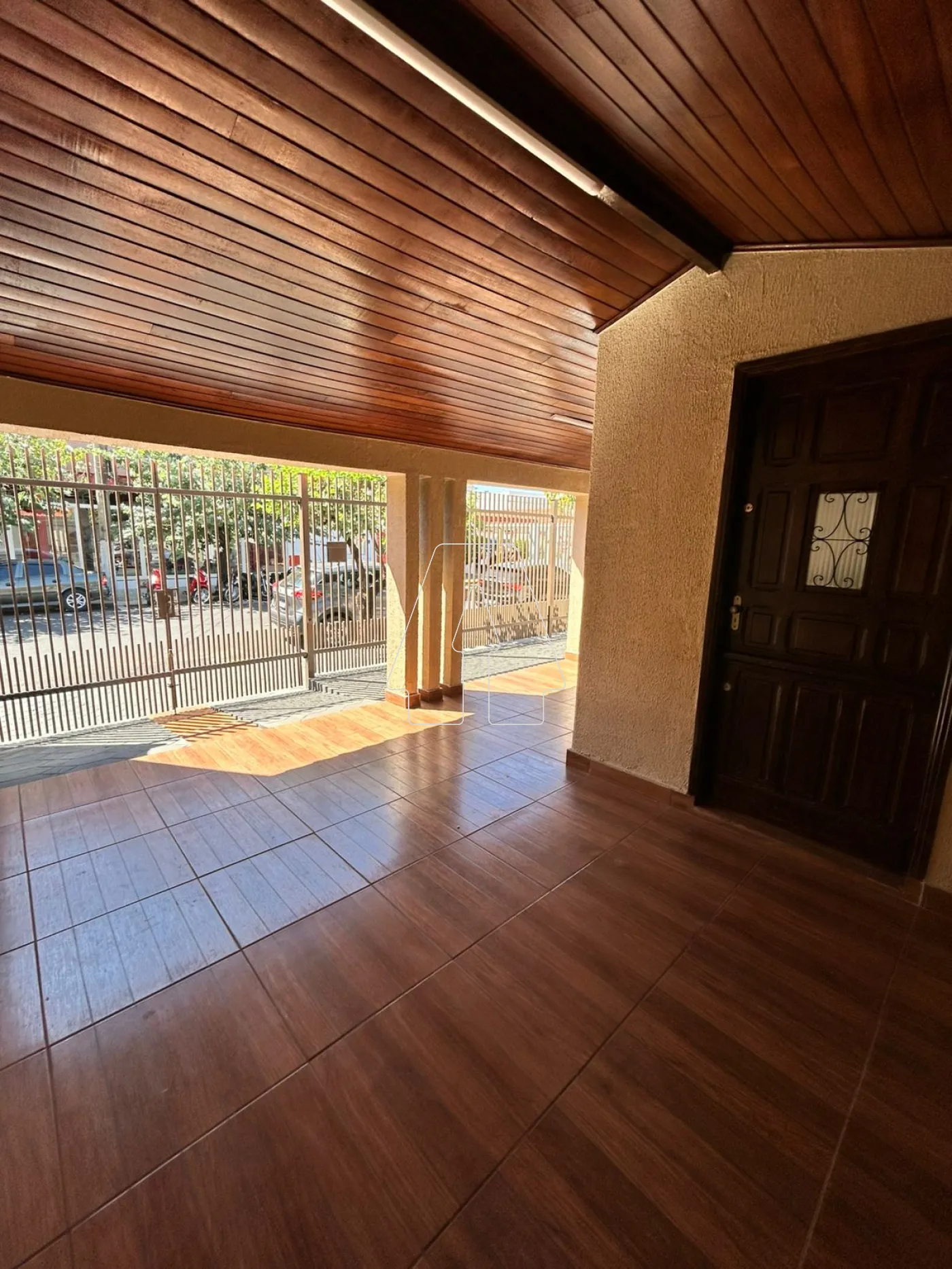 Alugar Casa / Residencial em Araçatuba R$ 2.000,00 - Foto 2