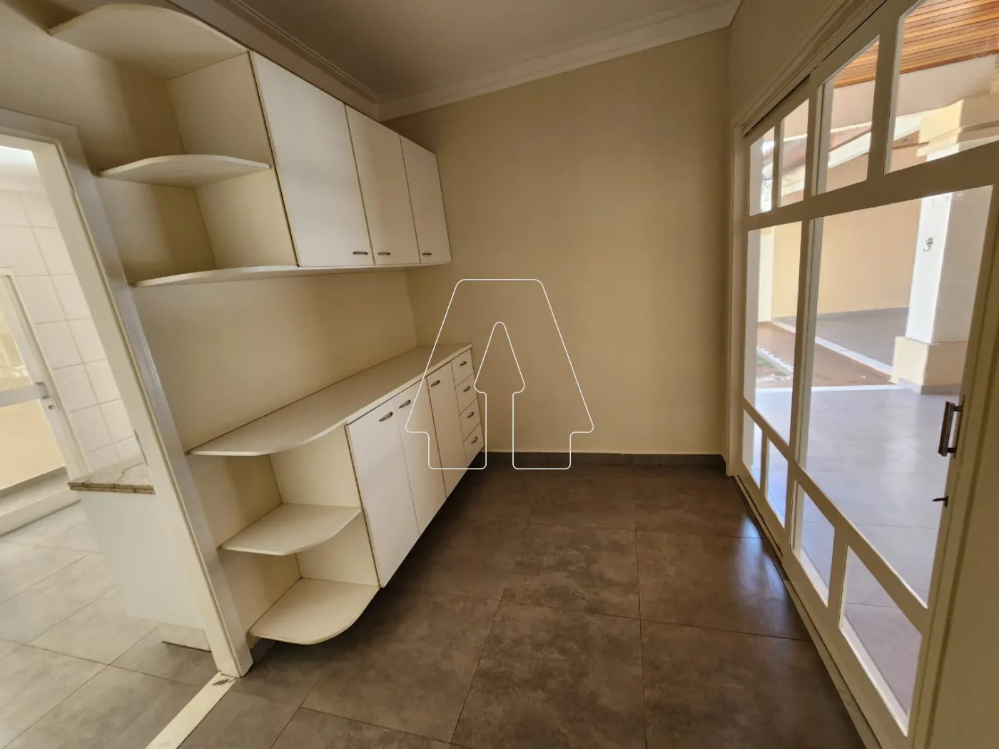 Alugar Casa / Condomínio em Araçatuba R$ 4.800,00 - Foto 4