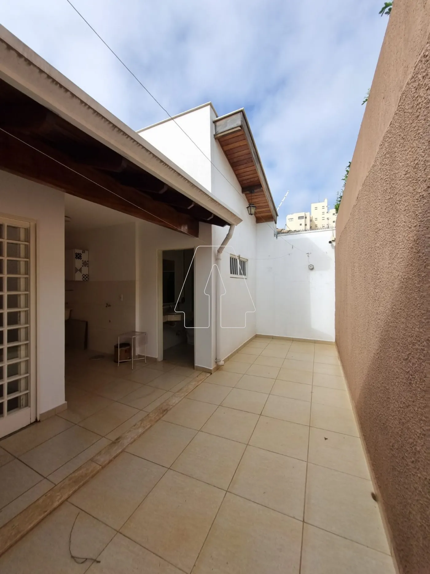 Alugar Casa / Residencial em Araçatuba R$ 3.200,00 - Foto 3