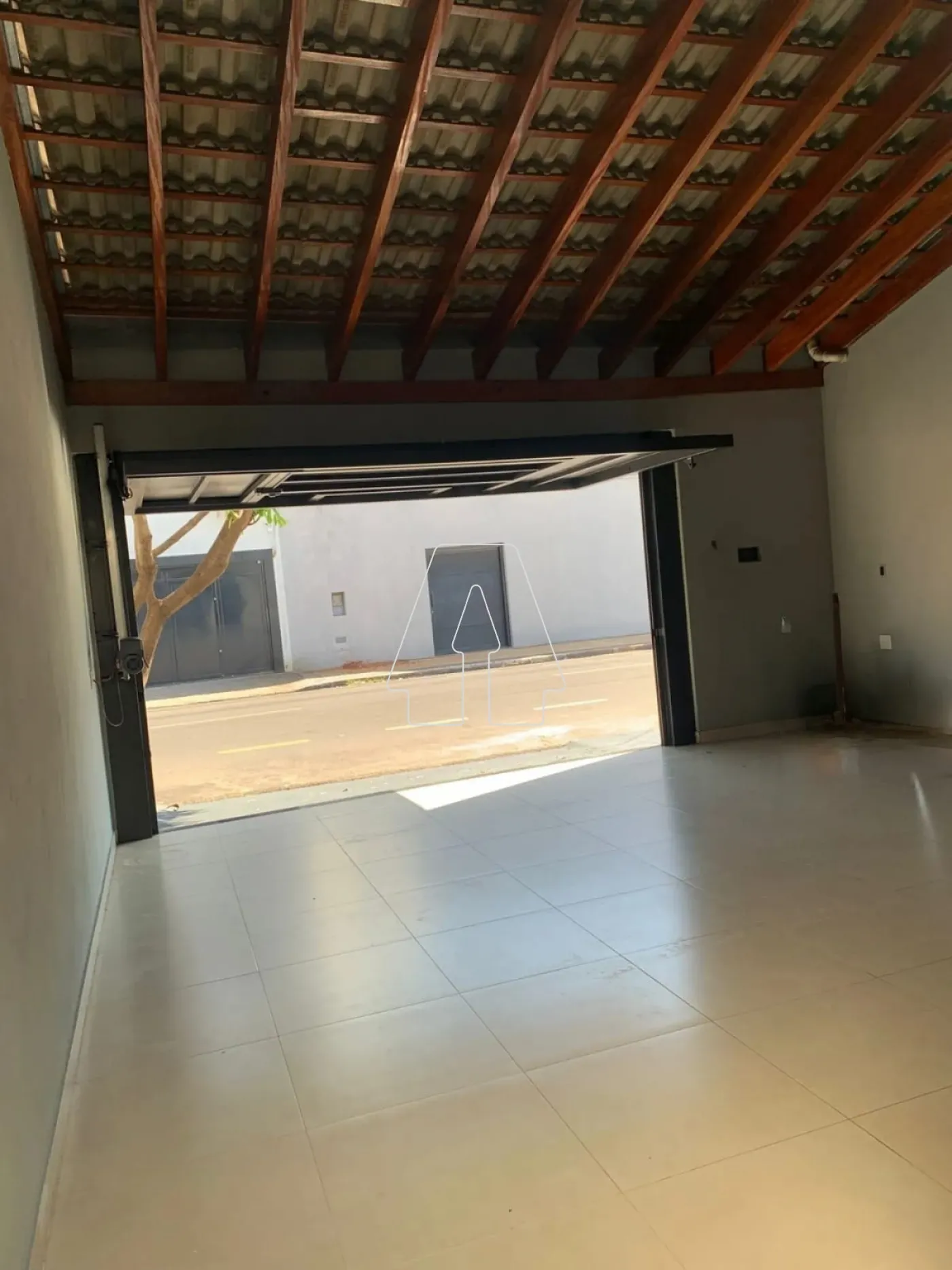 Alugar Casa / Residencial em Araçatuba R$ 2.810,50 - Foto 2