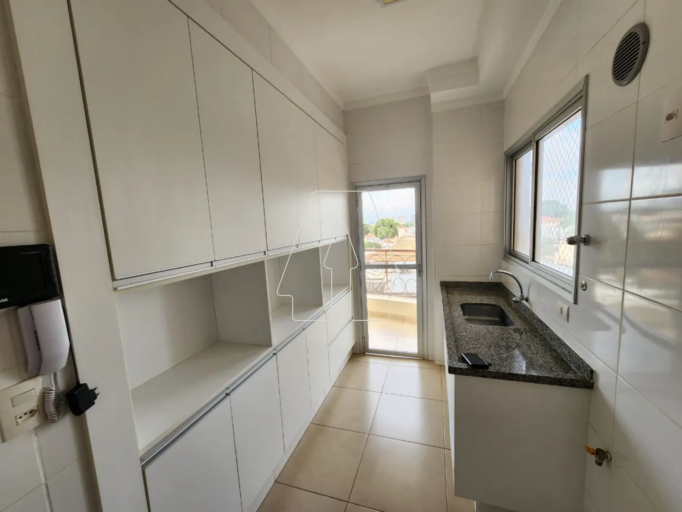 Alugar Apartamento / Padrão em Araçatuba R$ 2.600,00 - Foto 5
