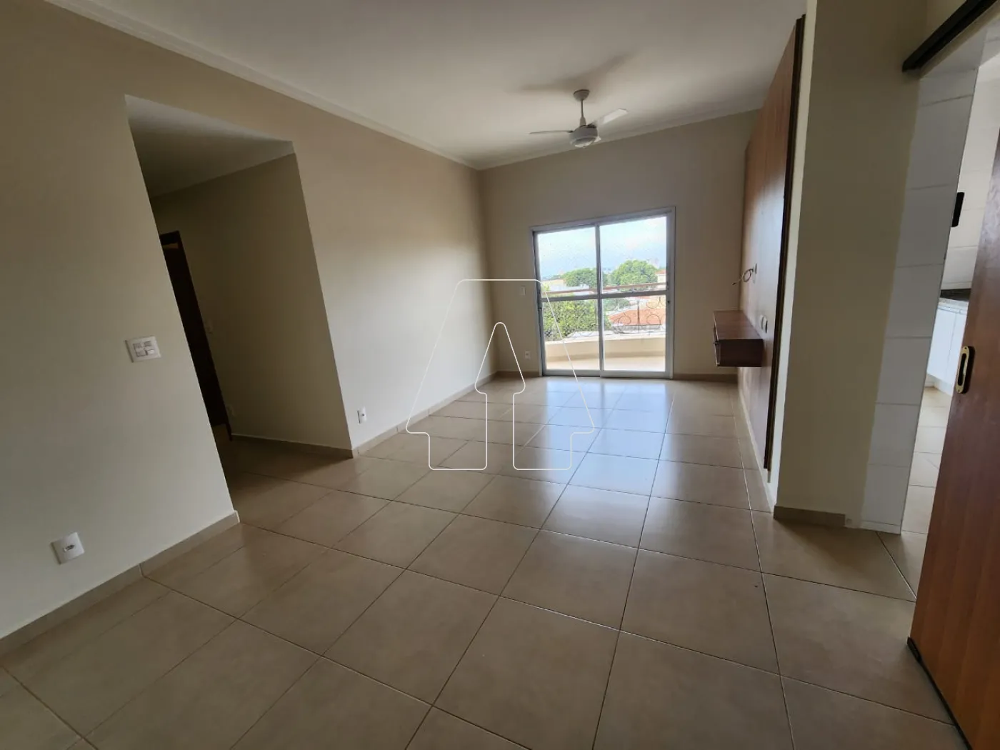 Alugar Apartamento / Padrão em Araçatuba R$ 2.600,00 - Foto 2