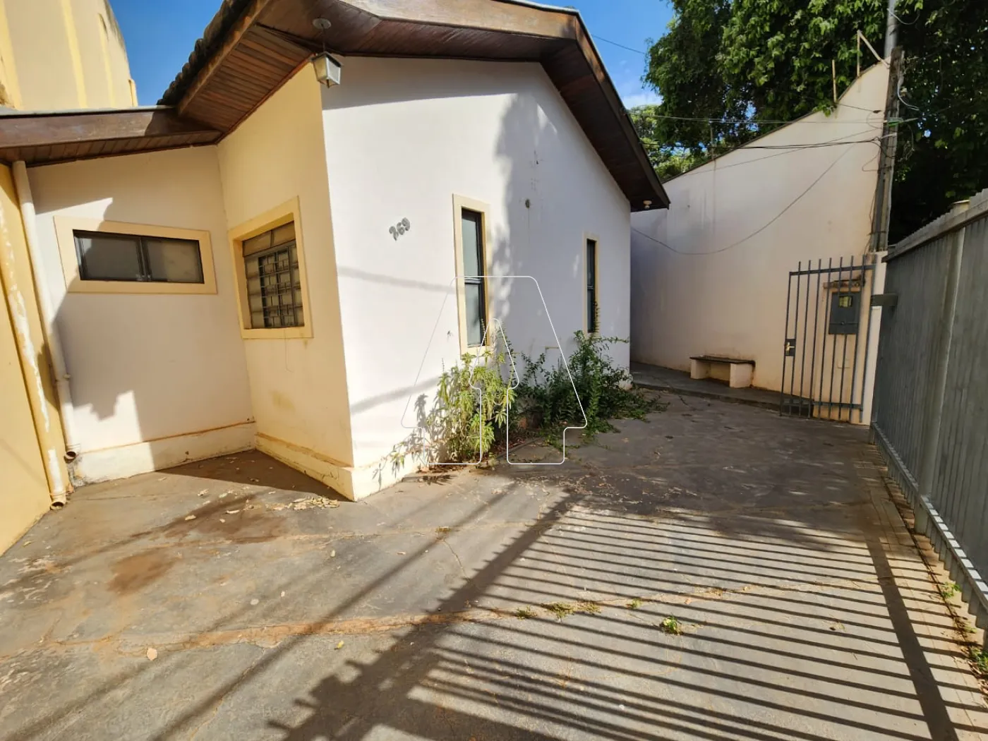 Alugar Casa / Residencial em Araçatuba R$ 1.200,00 - Foto 1