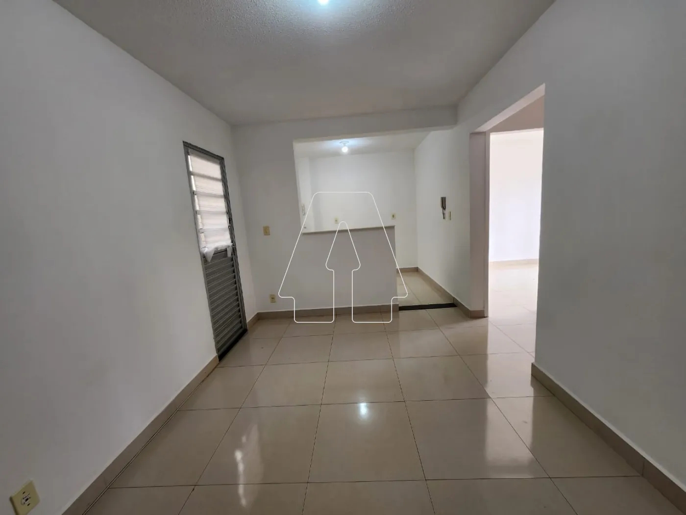 Alugar Apartamento / Padrão em Araçatuba R$ 1.200,00 - Foto 1