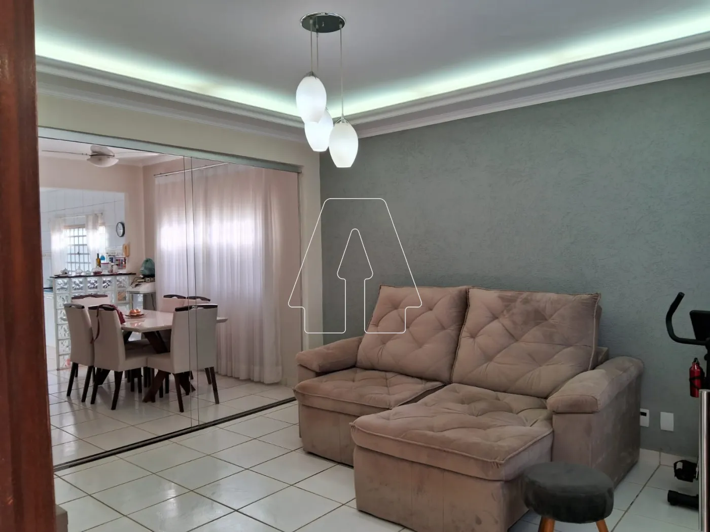 Comprar Casa / Residencial em Araçatuba R$ 350.000,00 - Foto 2