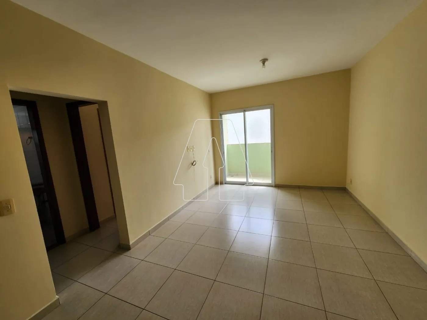 Alugar Apartamento / Padrão em Araçatuba R$ 1.200,00 - Foto 2