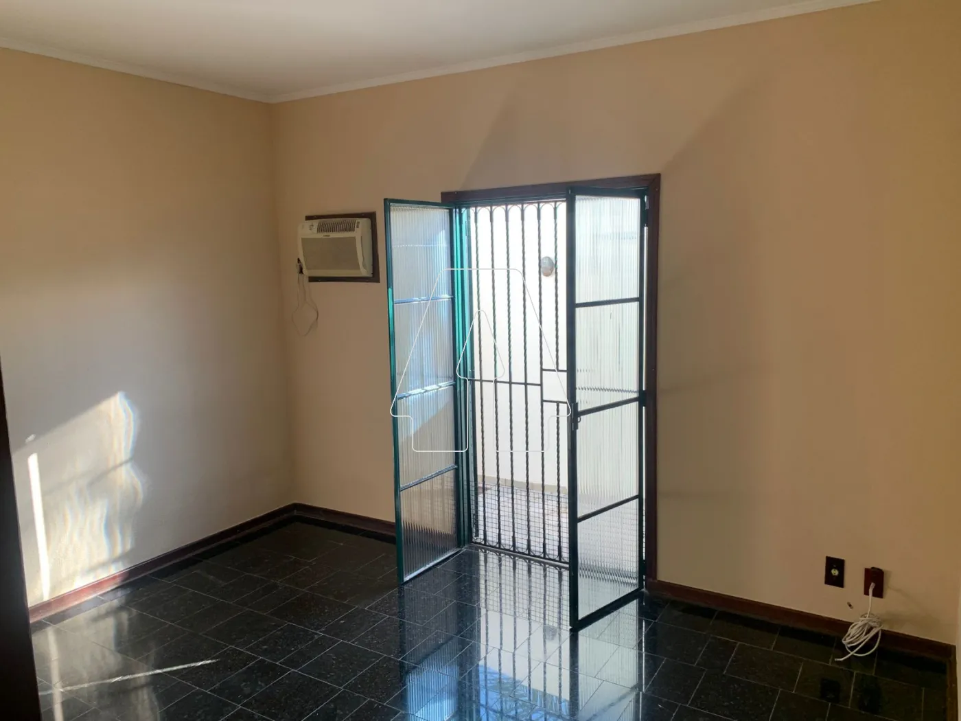 Alugar Casa / Residencial em Araçatuba R$ 4.000,00 - Foto 5