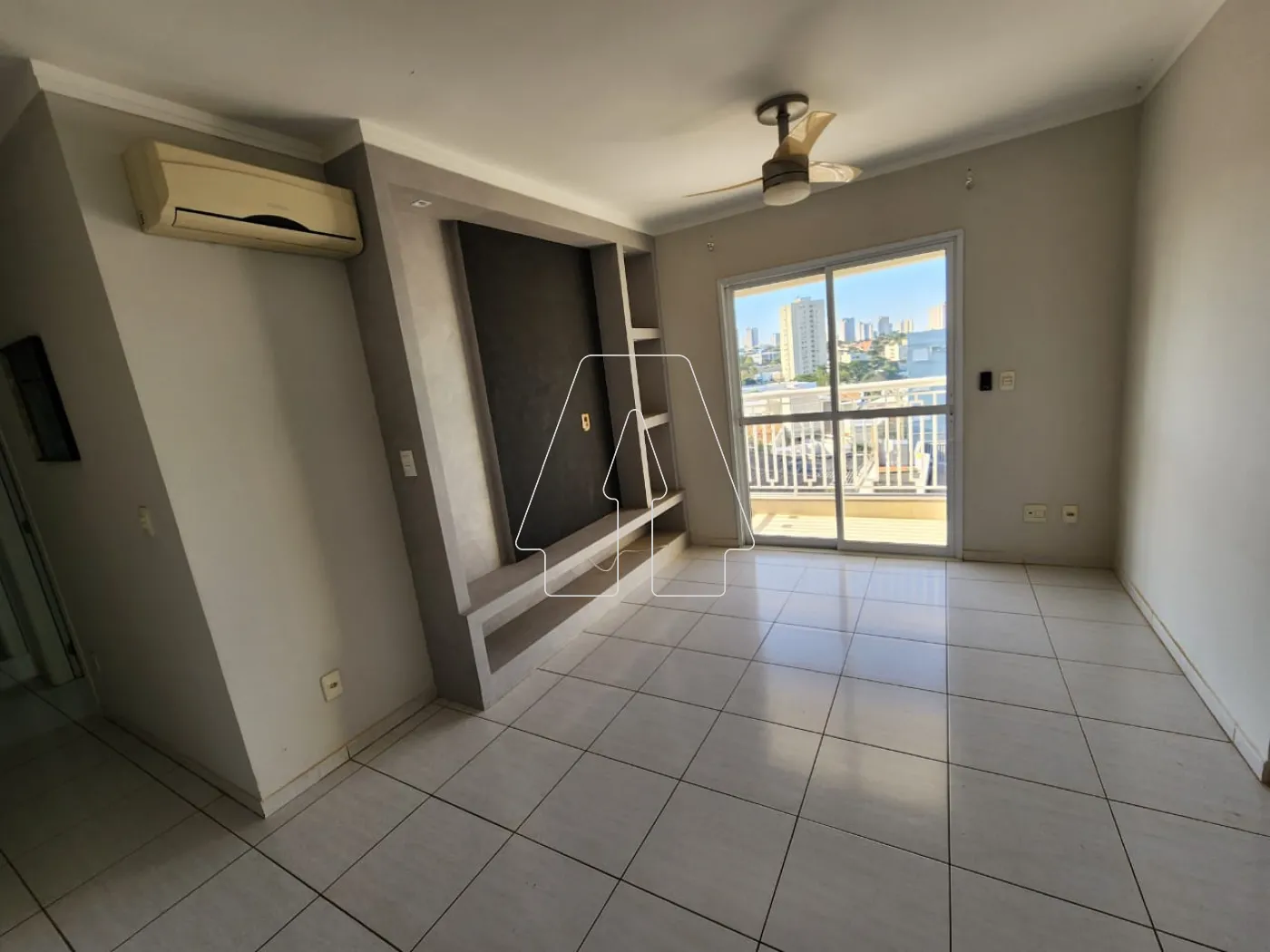 Alugar Apartamento / Padrão em Araçatuba R$ 1.700,00 - Foto 2