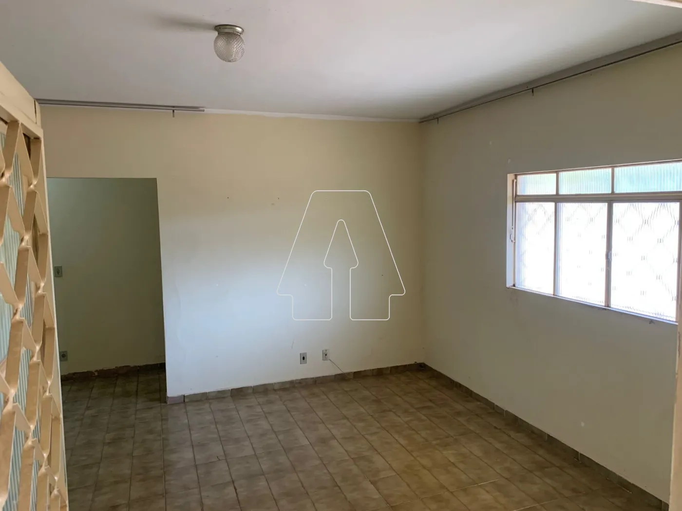 Alugar Casa / Residencial em Araçatuba R$ 1.600,00 - Foto 3