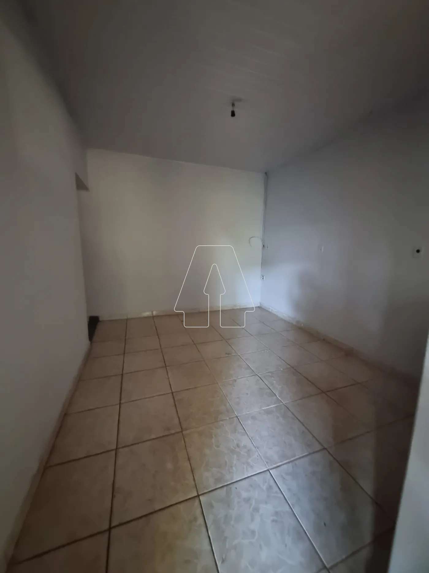 Alugar Casa / Residencial em Araçatuba R$ 500,00 - Foto 6