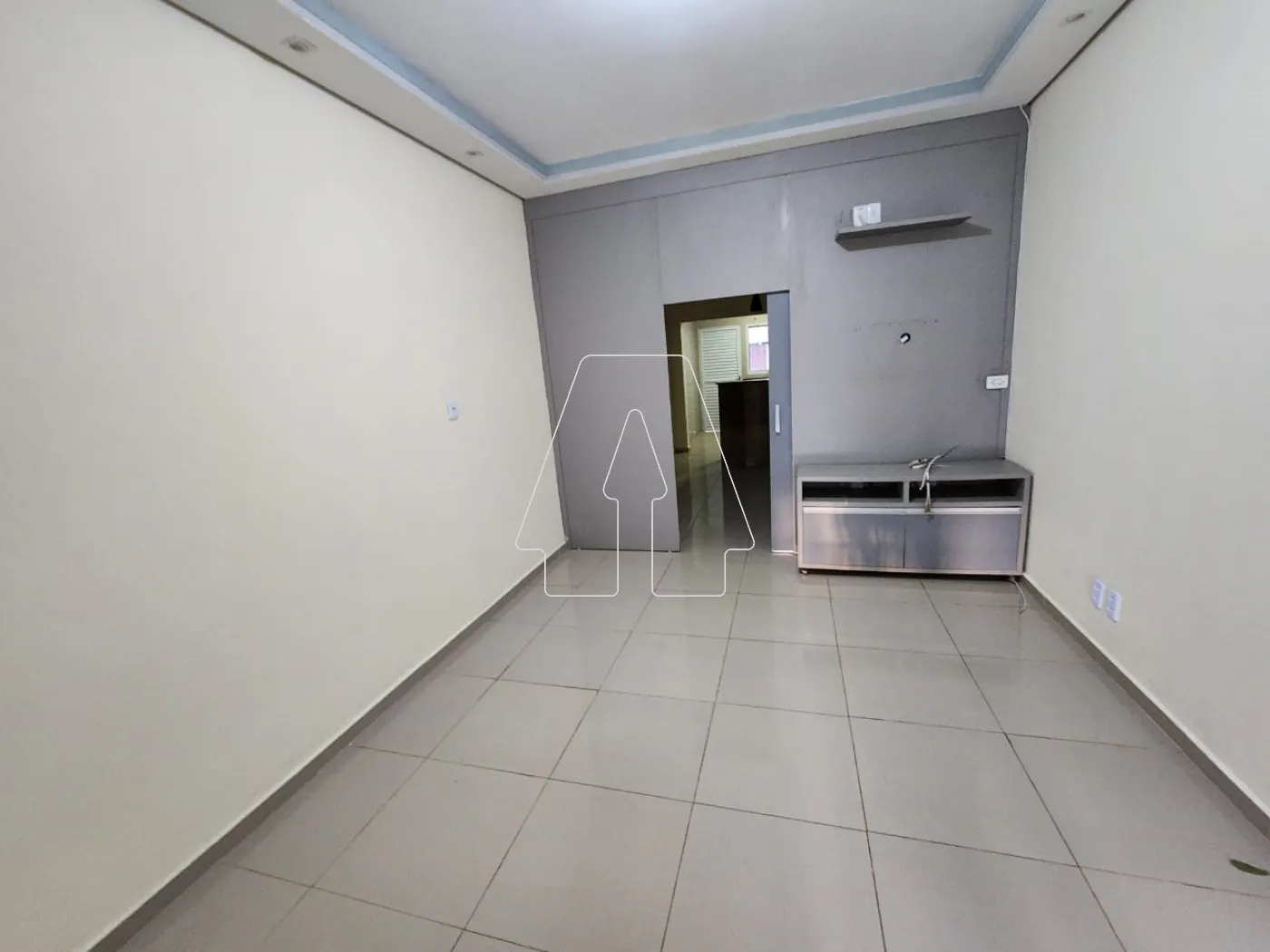 Alugar Casa / Residencial em Araçatuba R$ 2.200,00 - Foto 2
