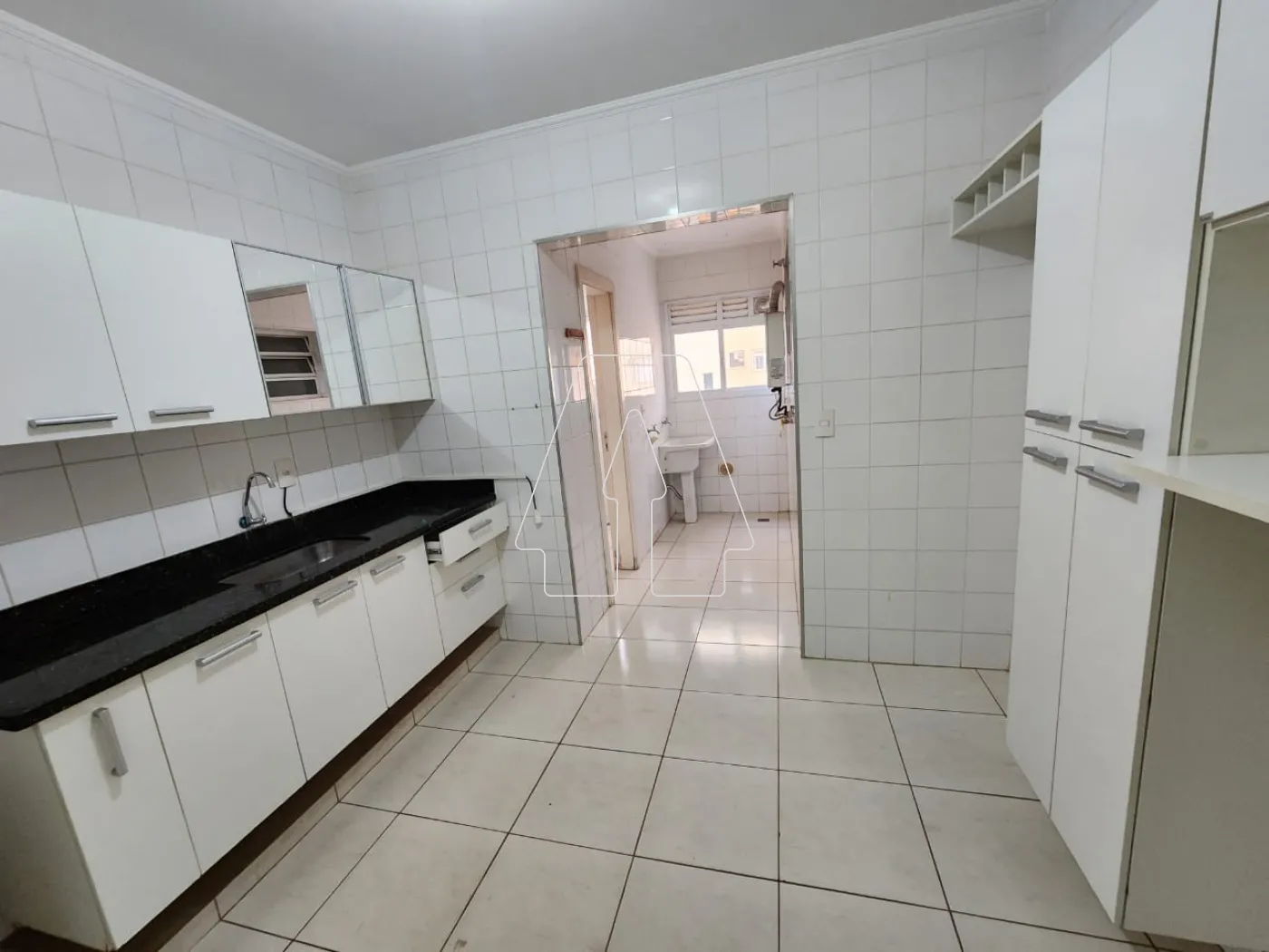 Alugar Apartamento / Padrão em Araçatuba R$ 1.500,00 - Foto 4