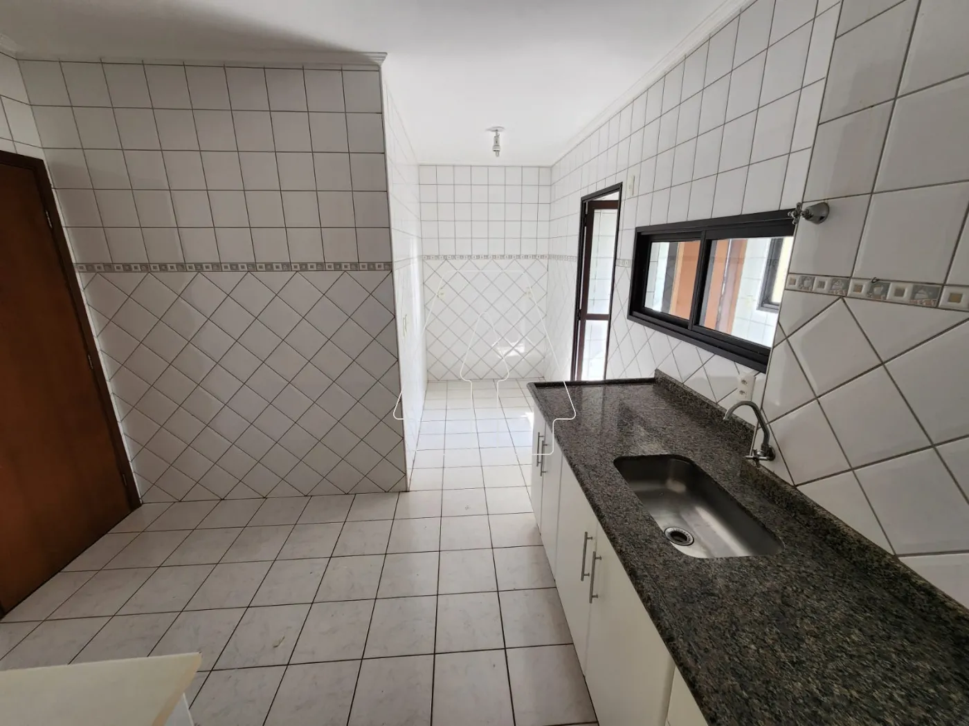 Alugar Apartamento / Padrão em Araçatuba R$ 1.500,00 - Foto 2