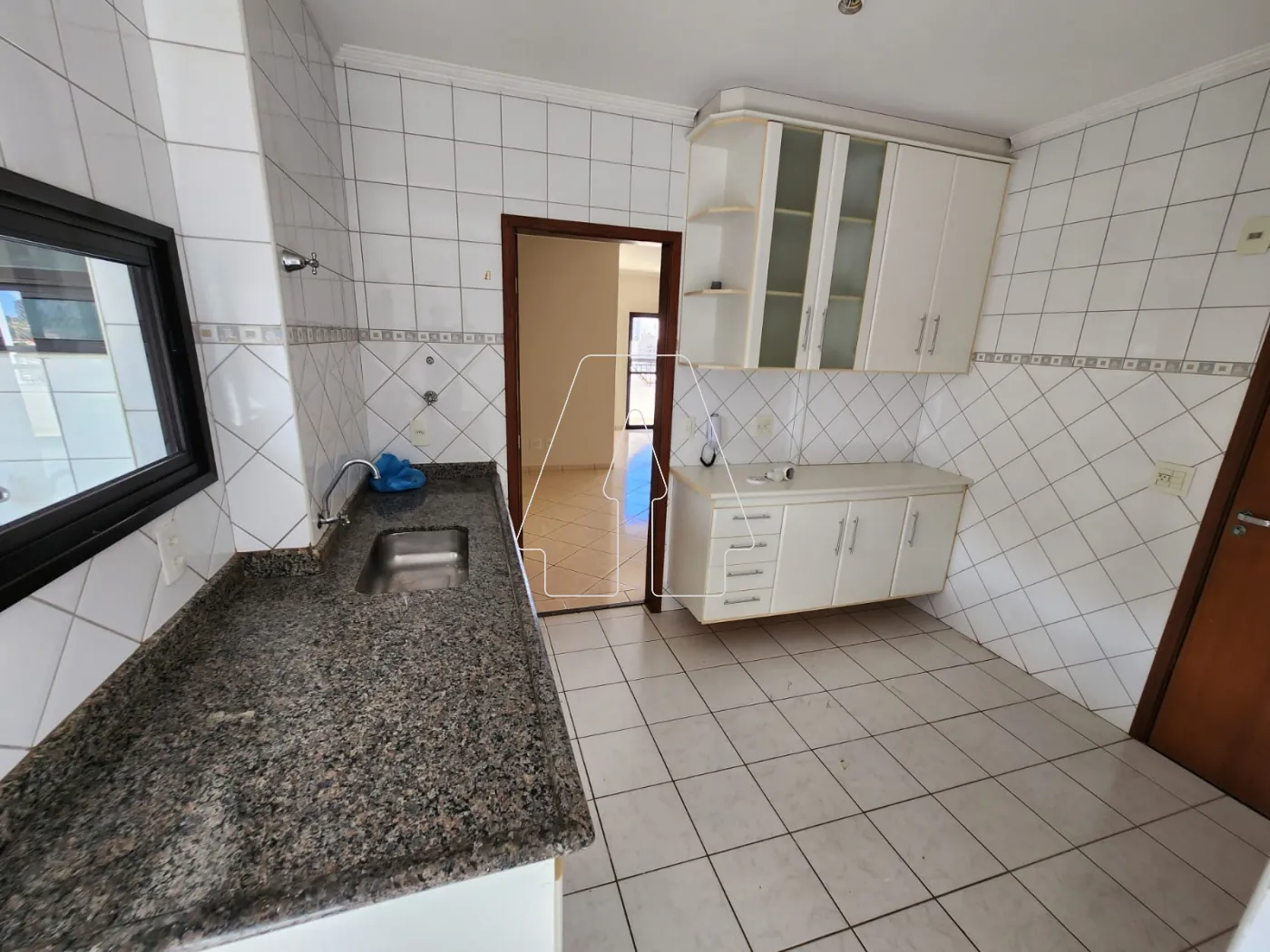 Alugar Apartamento / Padrão em Araçatuba R$ 1.500,00 - Foto 4