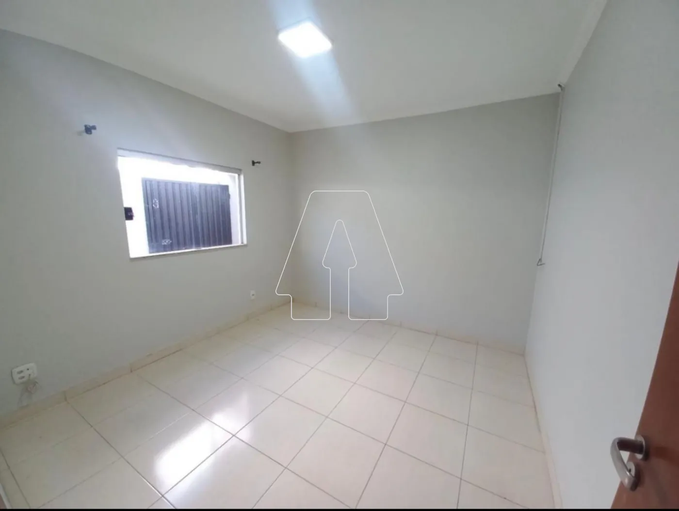 Comprar Casa / Residencial em Araçatuba R$ 450.000,00 - Foto 3
