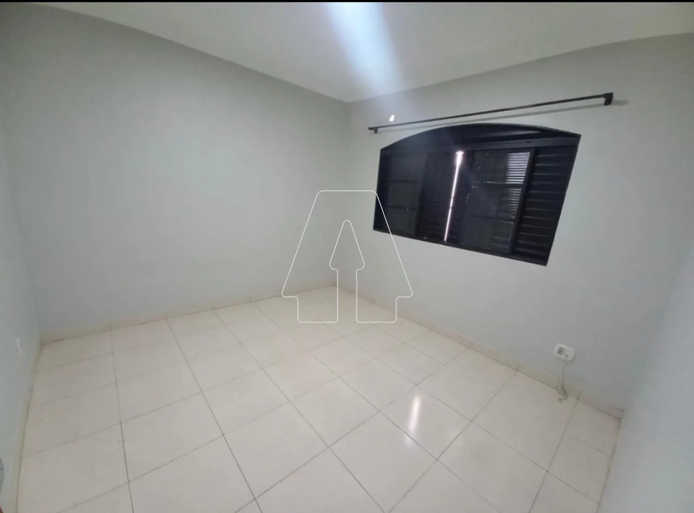 Comprar Casa / Residencial em Araçatuba R$ 450.000,00 - Foto 4