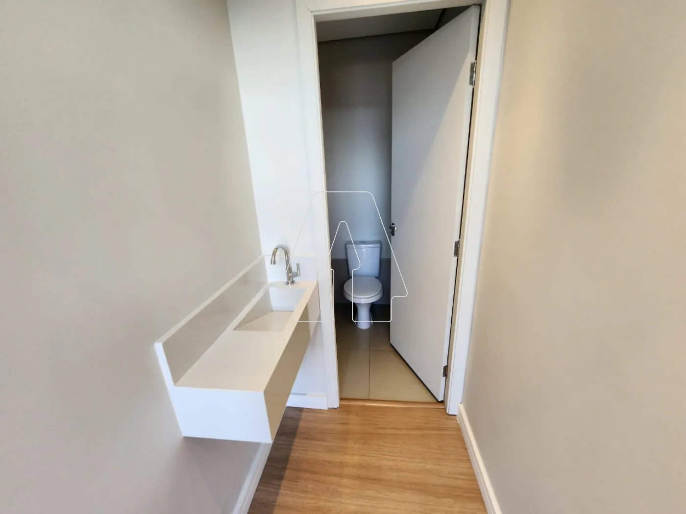 Alugar Comercial / Sala em Araçatuba R$ 1.600,00 - Foto 4