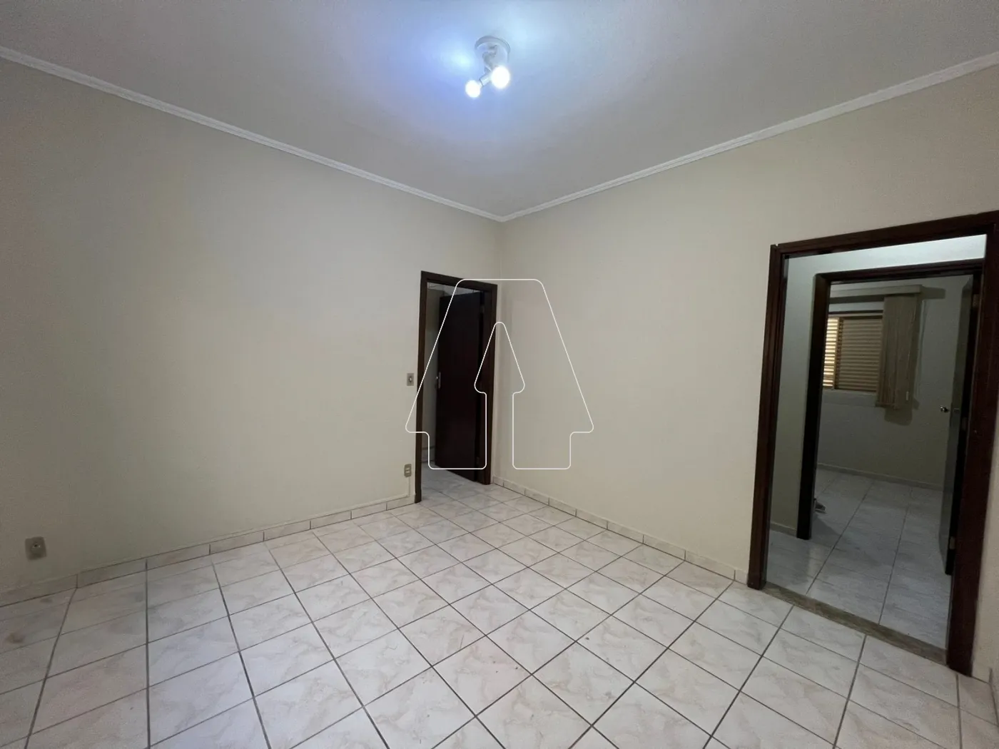 Alugar Casa / Residencial em Araçatuba R$ 2.500,00 - Foto 2