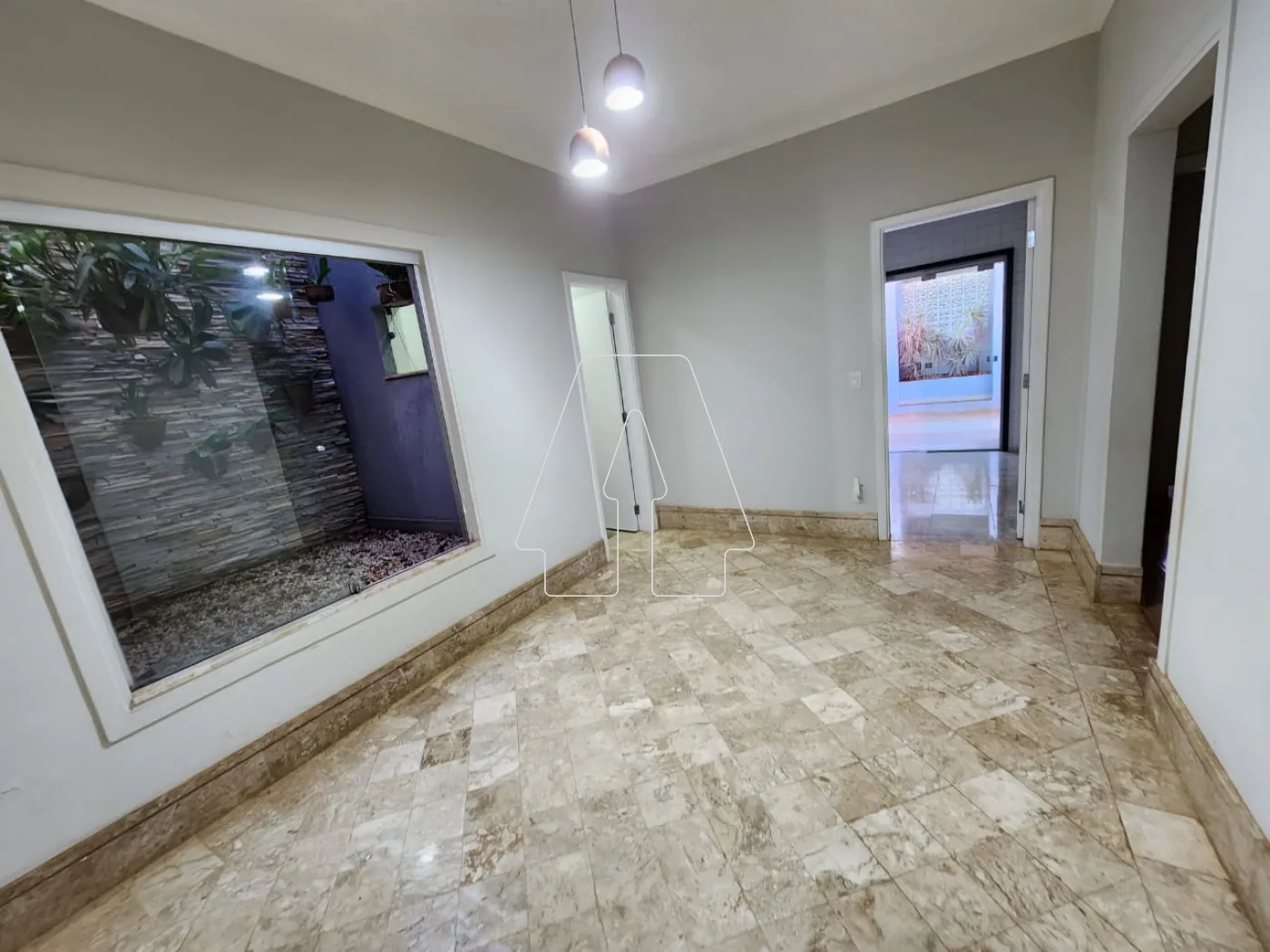 Alugar Casa / Residencial em Araçatuba R$ 4.300,00 - Foto 2
