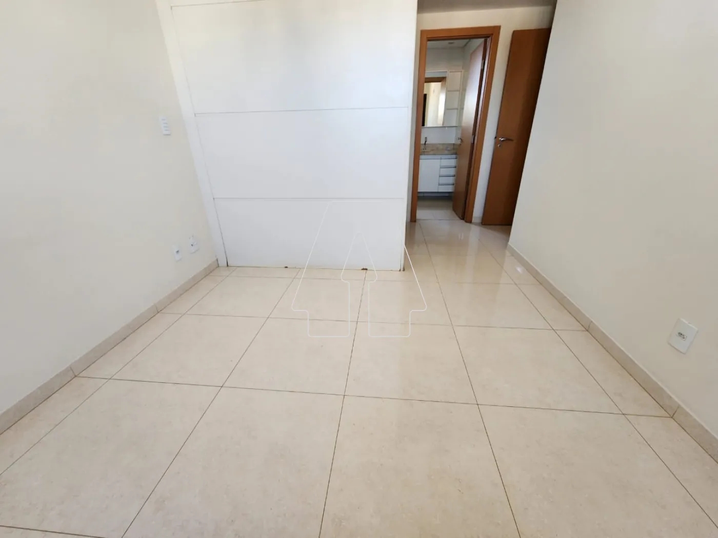 Alugar Apartamento / Padrão em Araçatuba R$ 2.650,00 - Foto 2