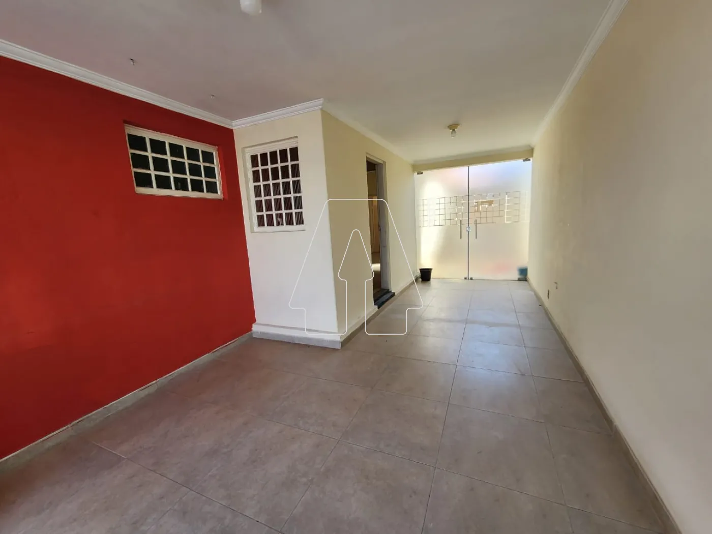 Alugar Comercial / Casa em Araçatuba R$ 1.800,00 - Foto 2