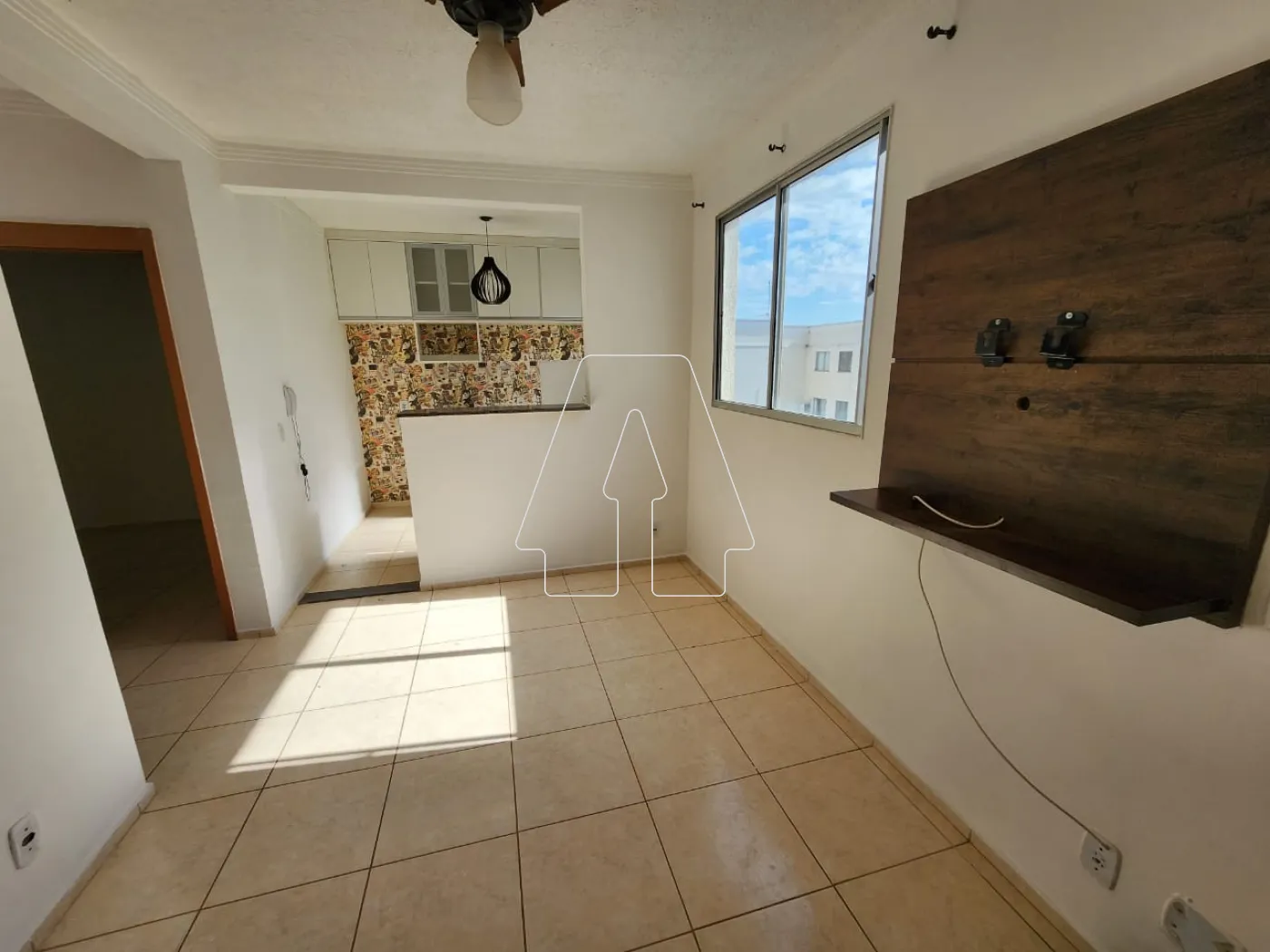 Alugar Apartamento / Padrão em Araçatuba R$ 800,00 - Foto 1