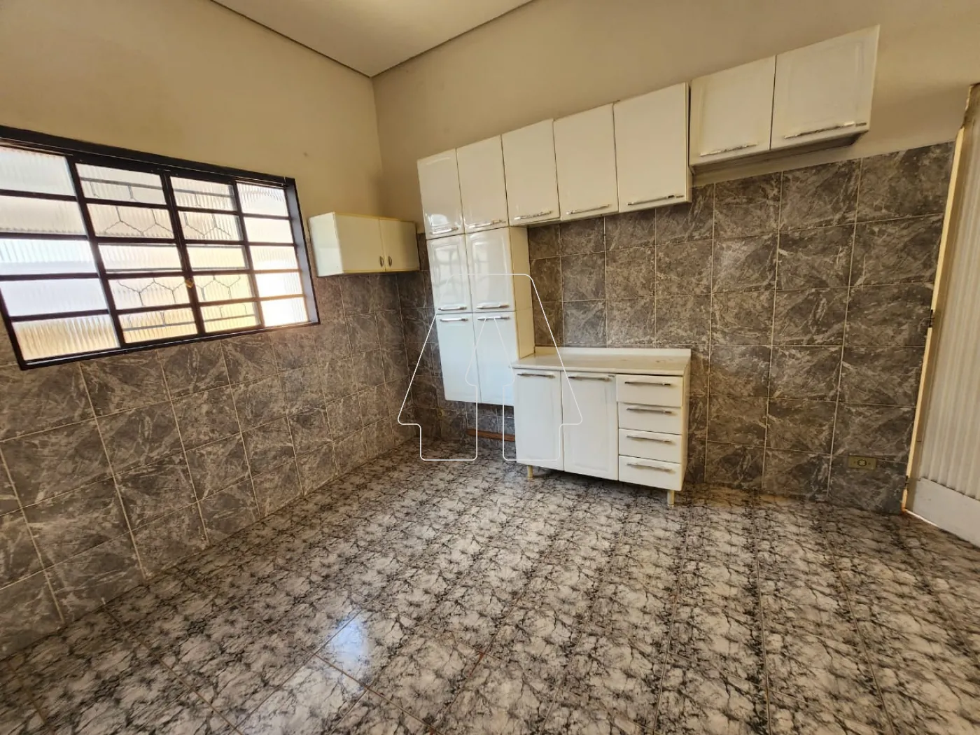 Alugar Casa / Residencial em Araçatuba R$ 1.500,00 - Foto 3