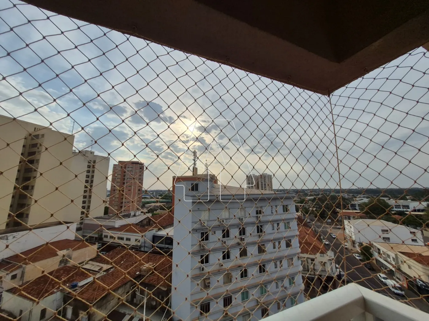 Alugar Apartamento / Padrão em Araçatuba R$ 2.500,00 - Foto 3