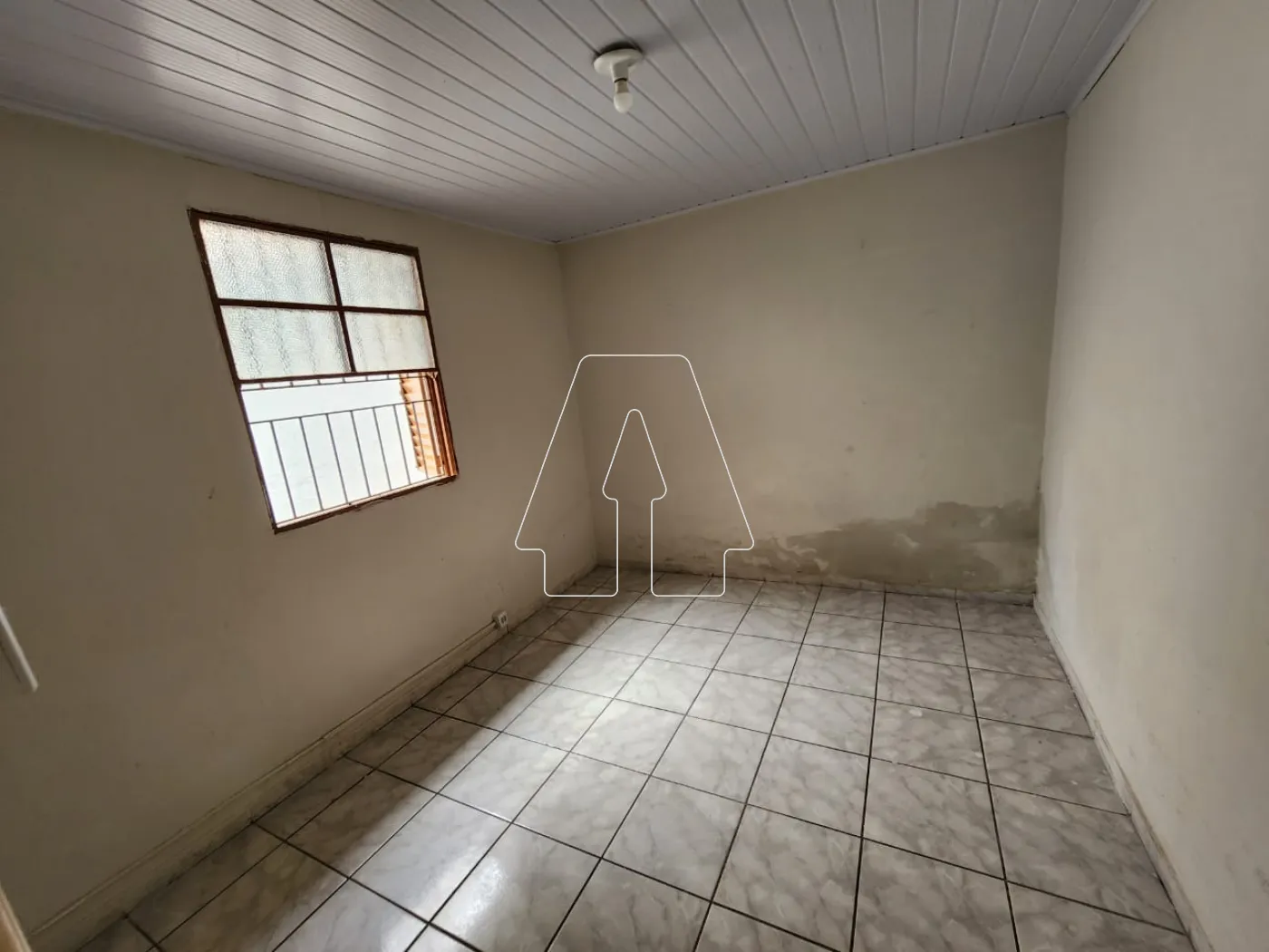 Alugar Casa / Residencial em Araçatuba R$ 850,00 - Foto 1
