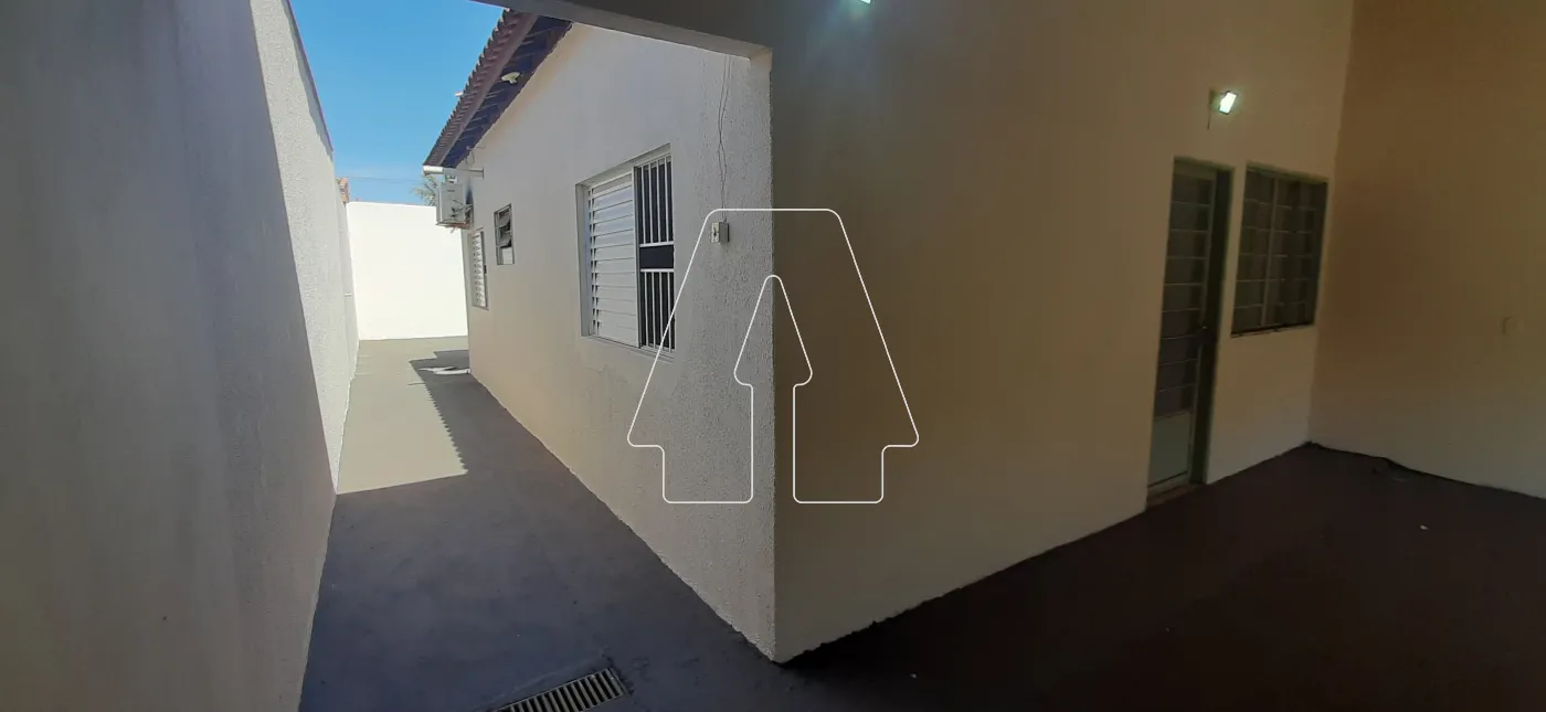 Alugar Casa / Residencial em Araçatuba R$ 800,00 - Foto 4