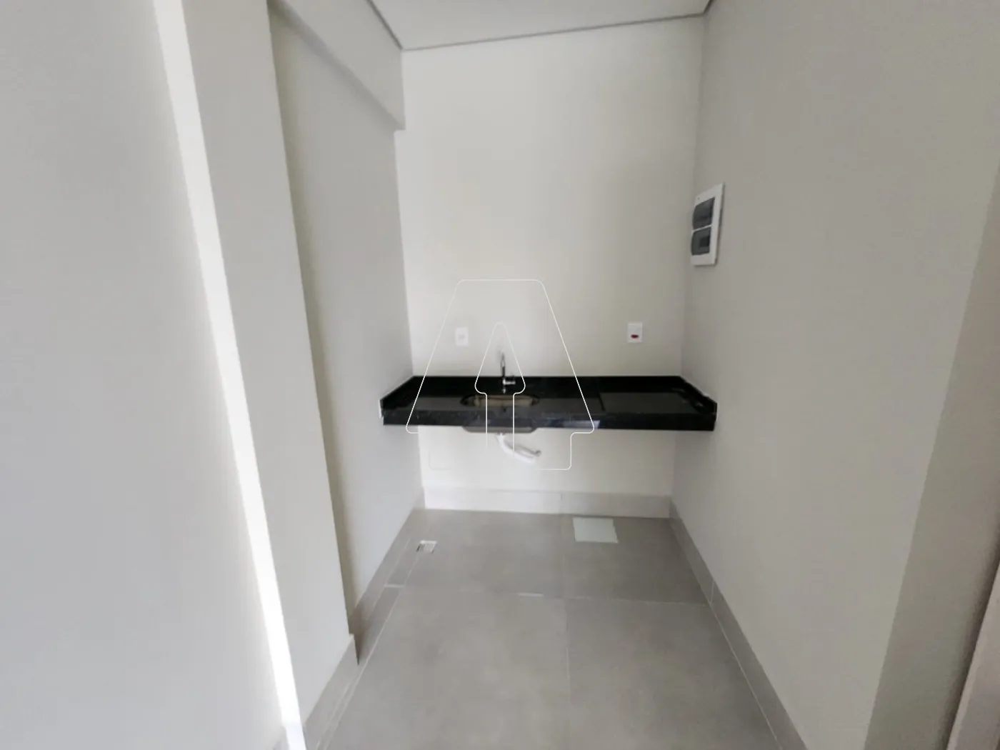 Alugar Comercial / Sala em Condomínio em Araçatuba R$ 10.000,00 - Foto 6