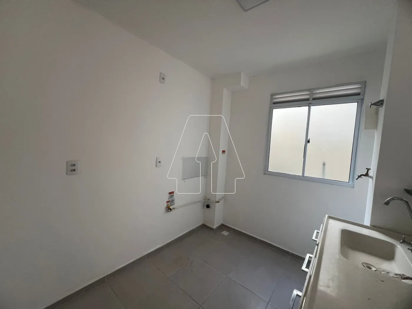 Alugar Apartamento / Padrão em Araçatuba R$ 950,00 - Foto 4