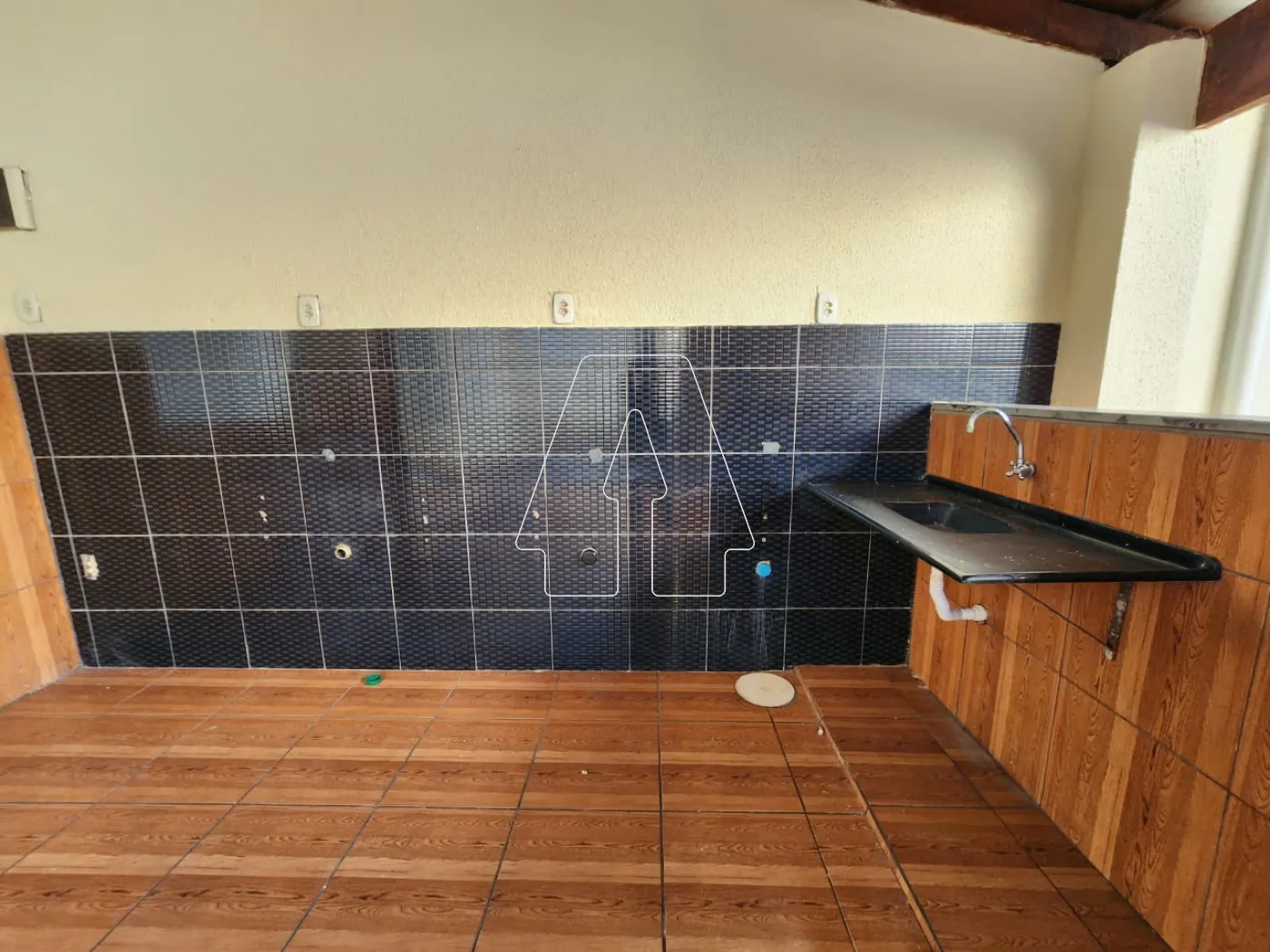 Alugar Casa / Residencial em Araçatuba R$ 900,00 - Foto 4
