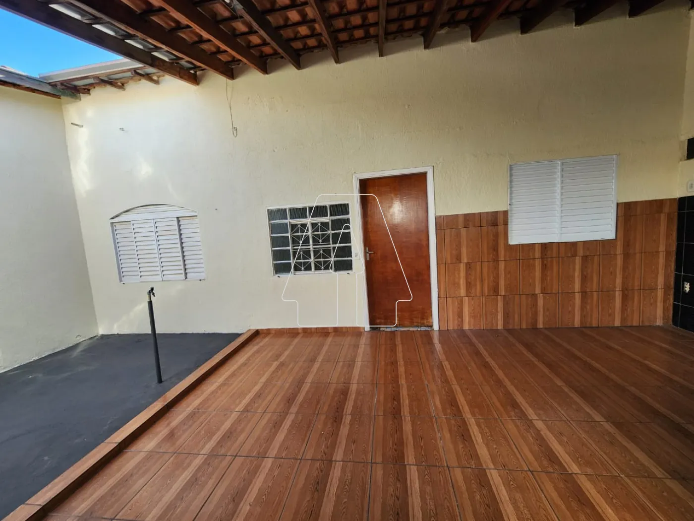 Alugar Casa / Residencial em Araçatuba R$ 900,00 - Foto 2