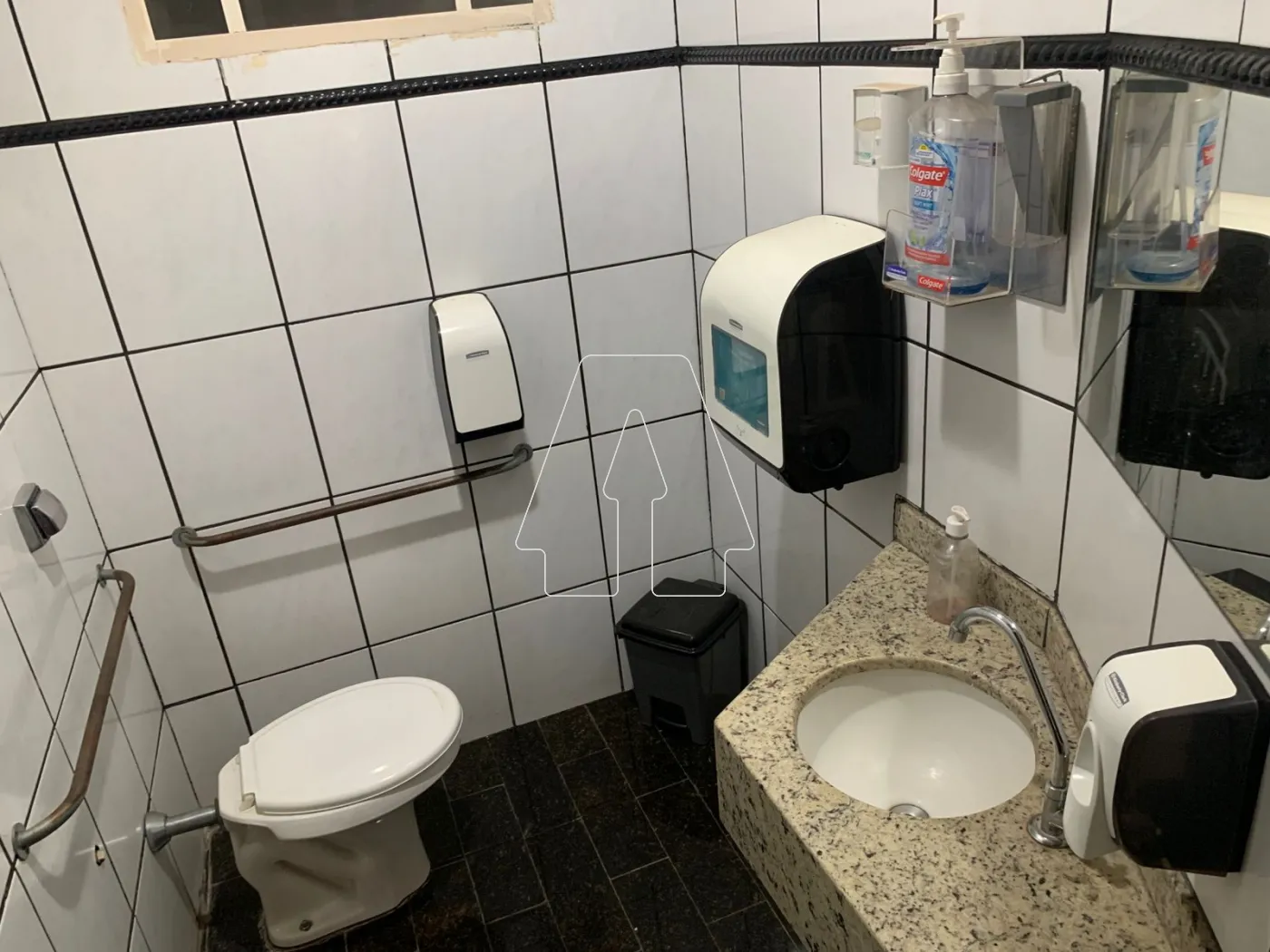 Alugar Comercial / Loja em Araçatuba R$ 3.200,00 - Foto 9