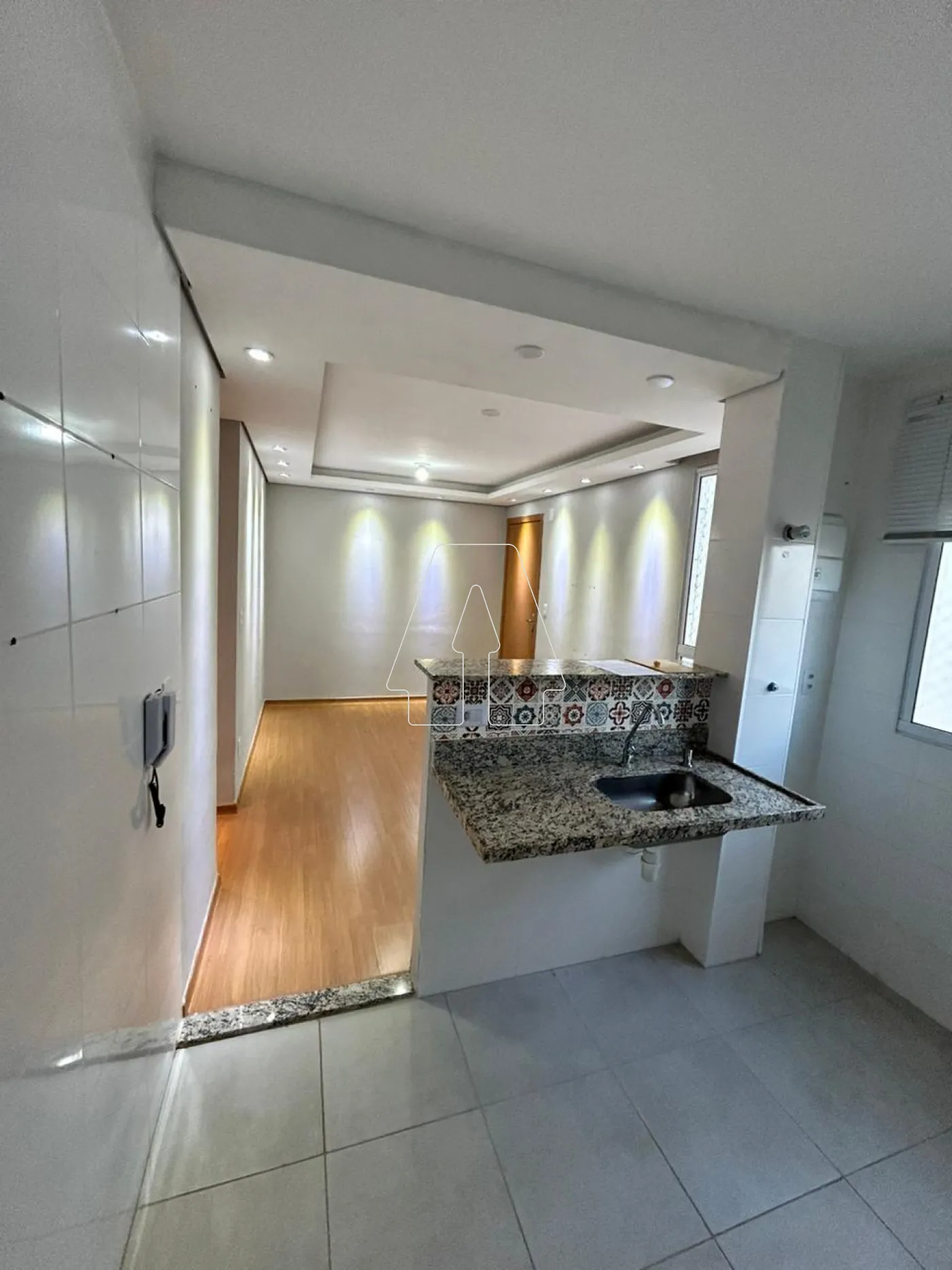 Alugar Apartamento / Padrão em Araçatuba R$ 700,00 - Foto 2