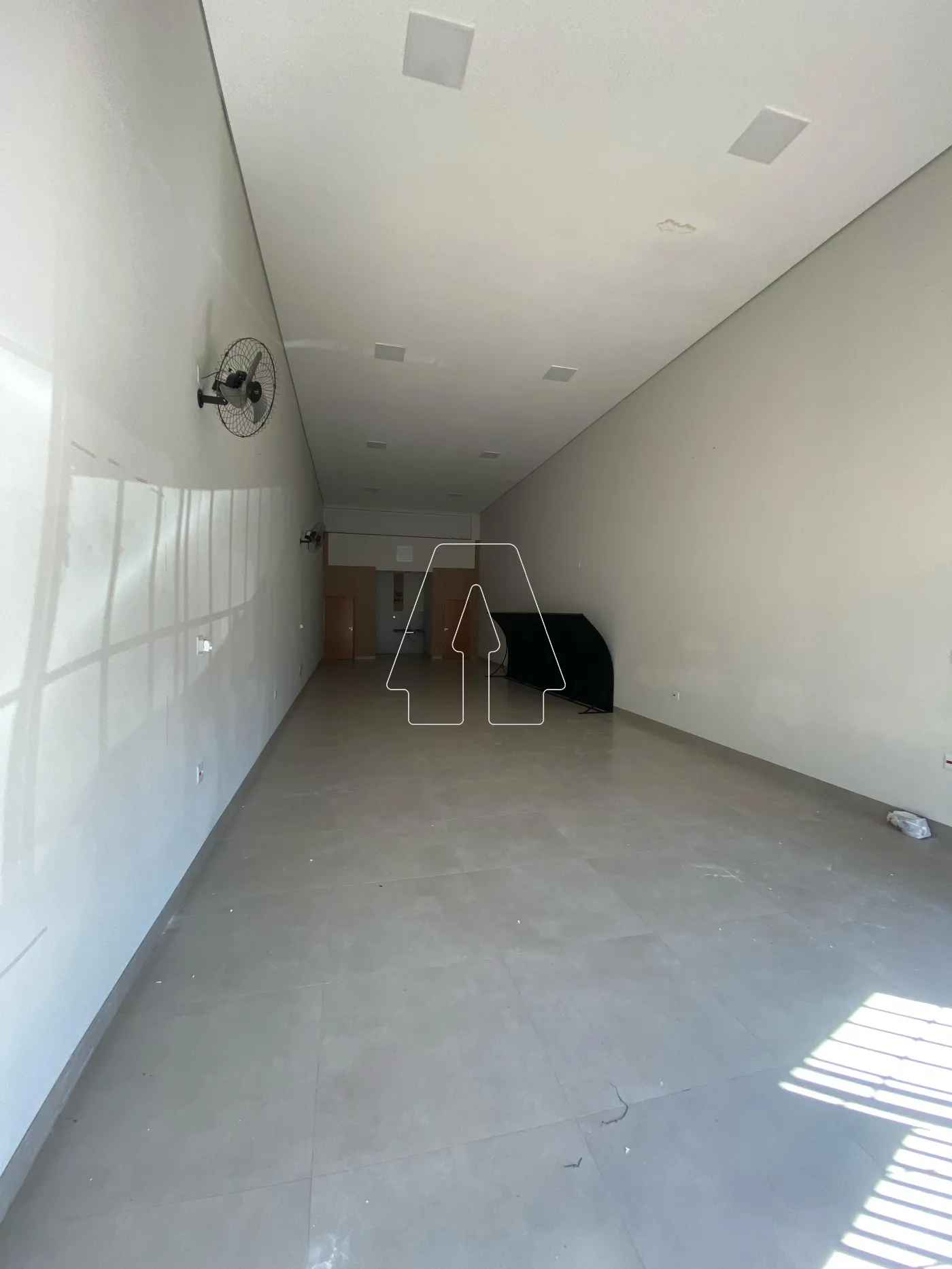Alugar Comercial / Loja em Araçatuba R$ 3.500,00 - Foto 1