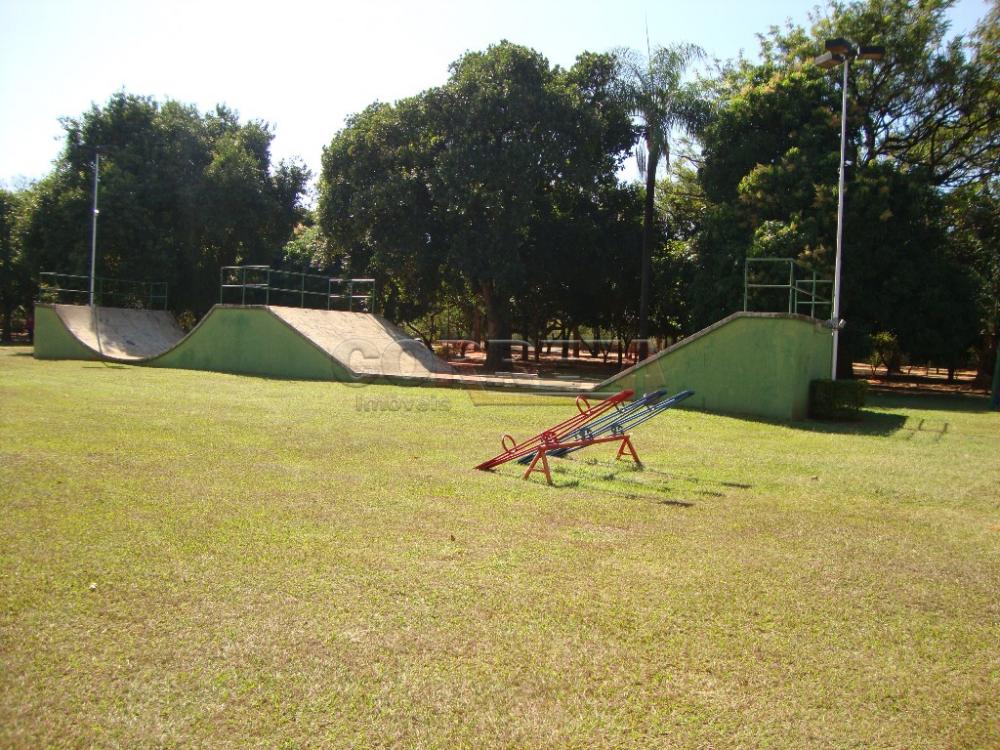 Alugar Casa / Condomínio em Araçatuba R$ 14.000,00 - Foto 48