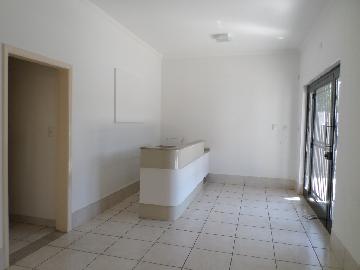 Alugar Comercial / Ponto Comercial em Araçatuba. apenas R$ 4.000,00