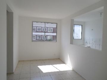 Alugar Apartamento / Padrão em Araçatuba. apenas R$ 850,00